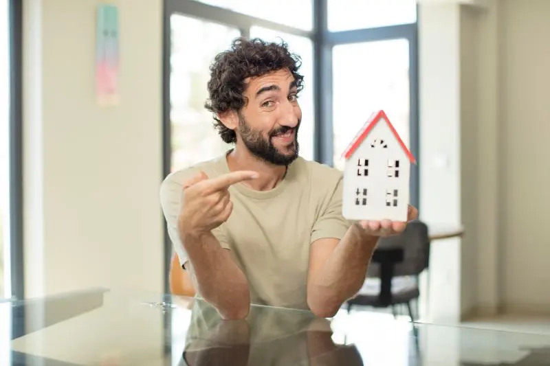 Quels sont les risques liés à une location non déclarée par le propriétaire ?