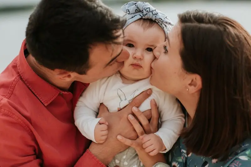 PreParE CAF : comment être indemnisé afin de cesser ou réduire son activité pour s’occuper d’un enfant ?